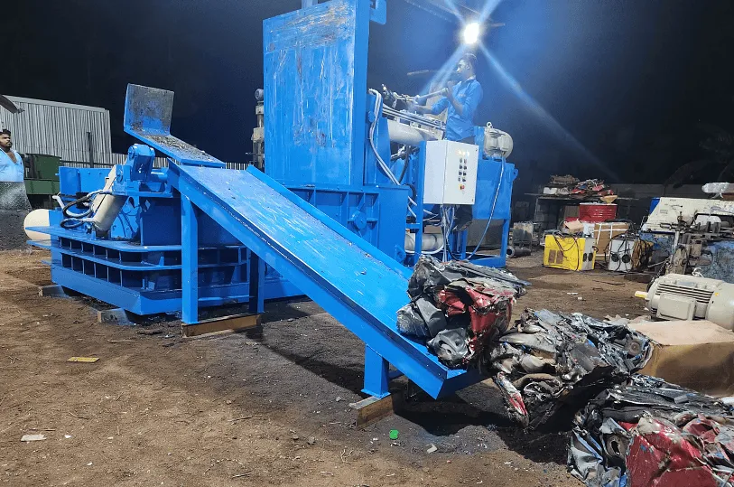 ELV Scrap Baling Machine – view 2